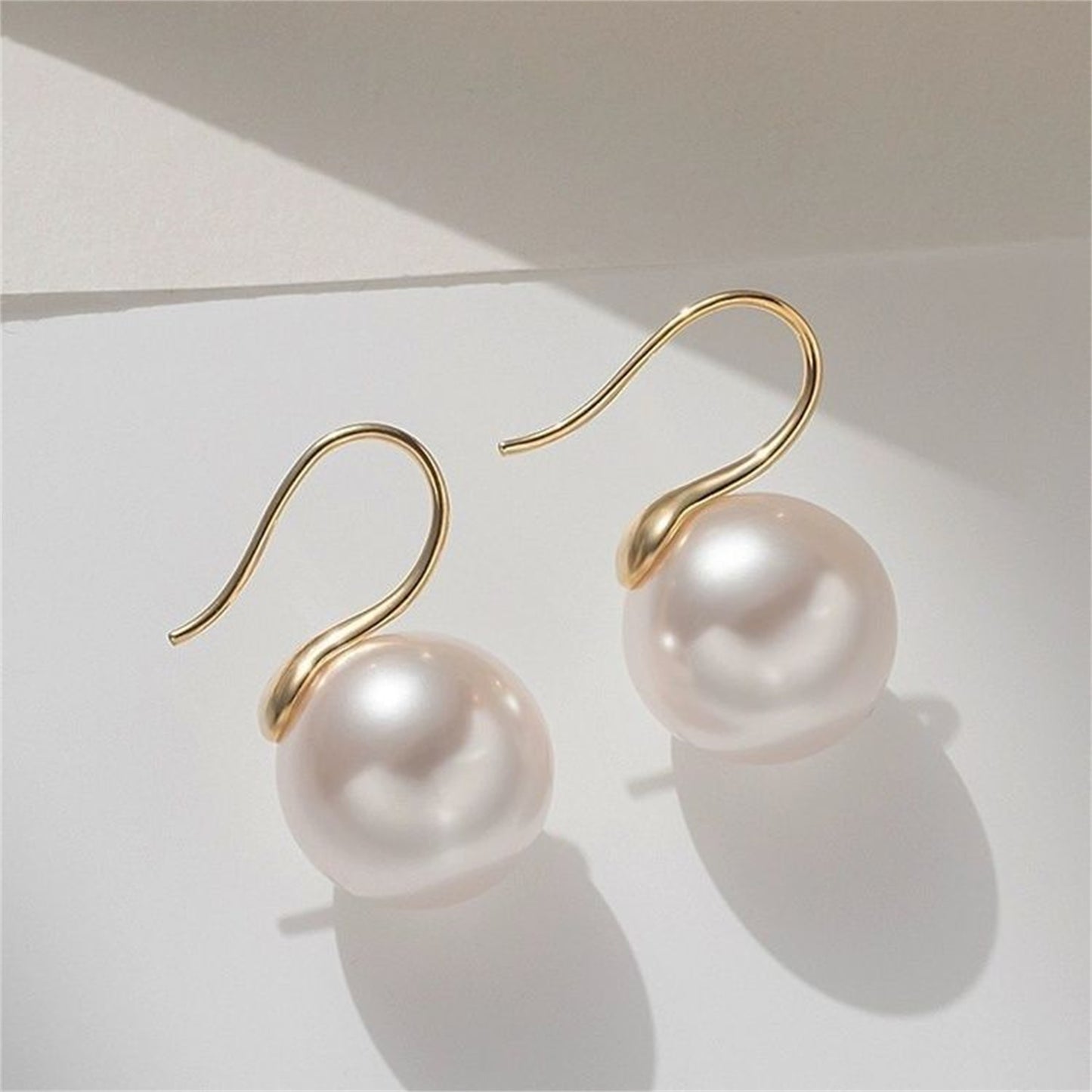 C-shaped Earrings French Retro Style
